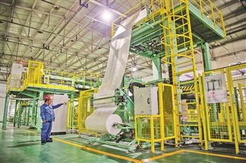 中欧班列 中国精细化工产品出口欧洲的新动脉